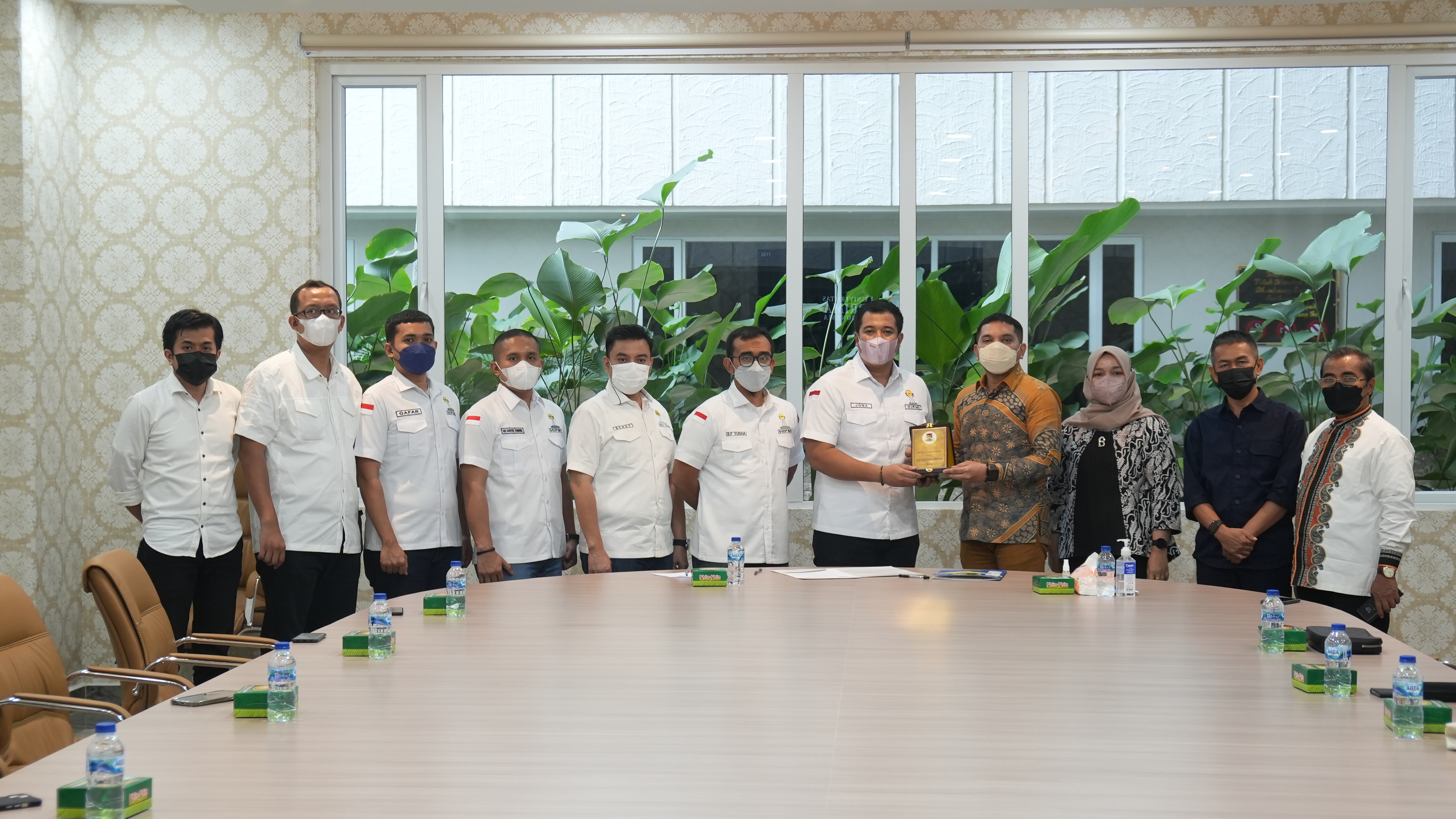 Signing of MOU and MOA UNPRI HIPMI